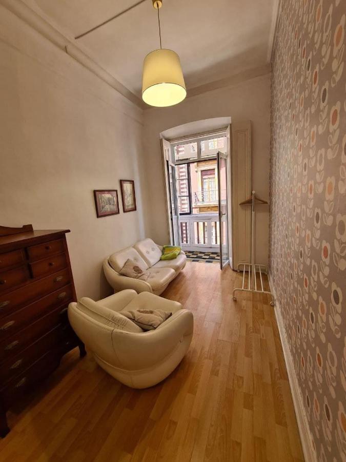 122A - Emblematica Vivienda En Playa San Lorenzo Gijón Extérieur photo