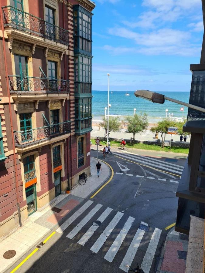 122A - Emblematica Vivienda En Playa San Lorenzo Gijón Extérieur photo